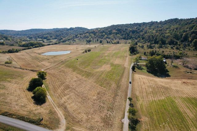 17 Elihu Cabin Hollow Road, Somerset, KY 42501