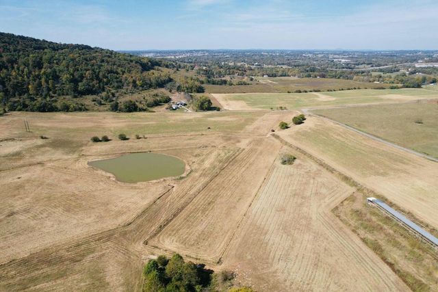 17 Elihu Cabin Hollow Road, Somerset, KY 42501