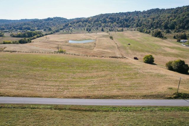 17 Elihu Cabin Hollow Road, Somerset, KY 42501