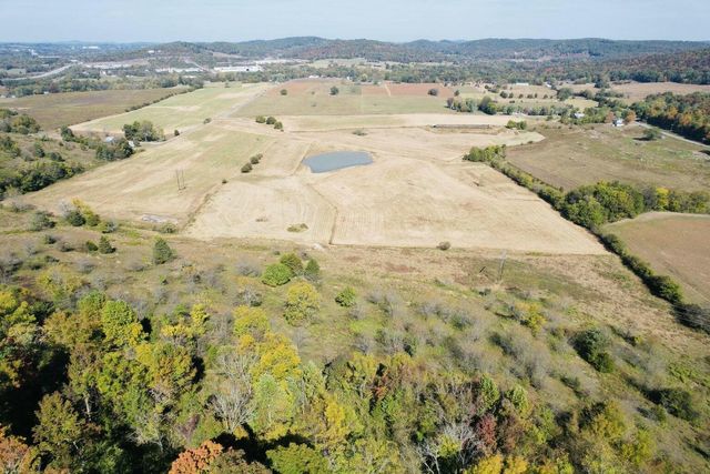 17 Elihu Cabin Hollow Road, Somerset, KY 42501