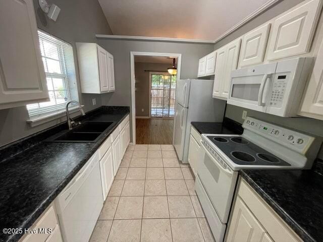 2916 Flintridge Drive, Greenville, NC 27834