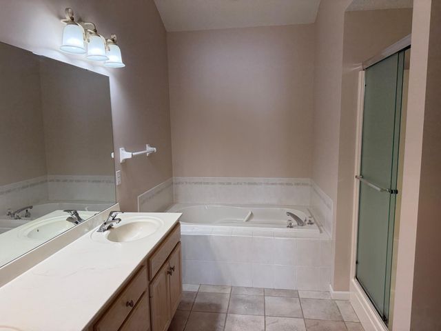 1940 Topaz Pointe Lane SW, Rochester, MN 55902