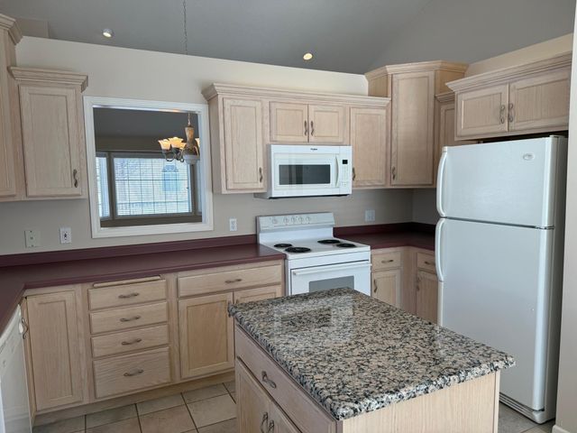 1940 Topaz Pointe Lane SW, Rochester, MN 55902