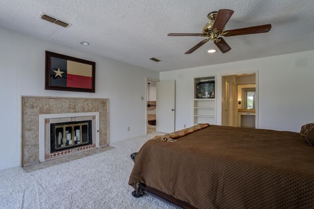 5018 92nd Street, Lubbock, TX 79424