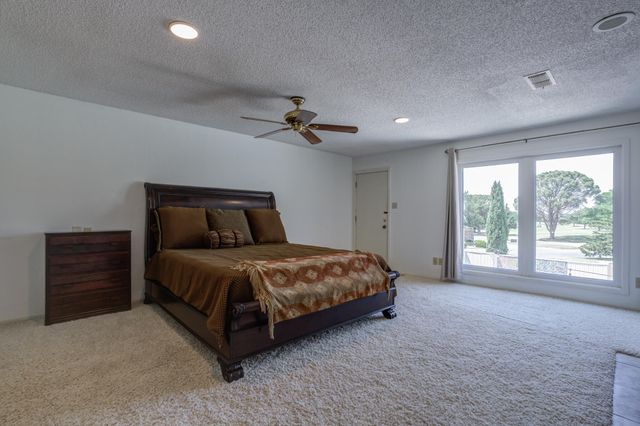 5018 92nd Street, Lubbock, TX 79424