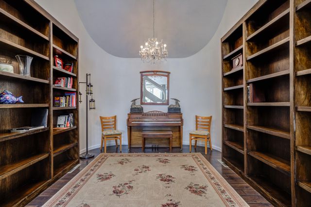 5018 92nd Street, Lubbock, TX 79424