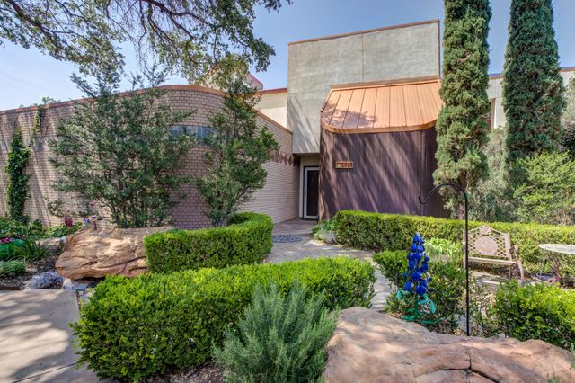 5018 92nd Street, Lubbock, TX 79424