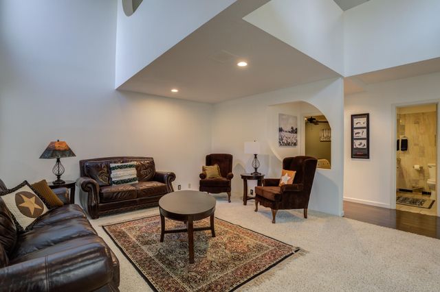 5018 92nd Street, Lubbock, TX 79424