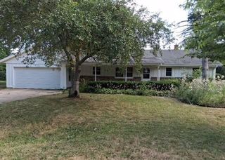 6005 Greenleaf BOULEVARD, Mount Pleasant, WI 53406