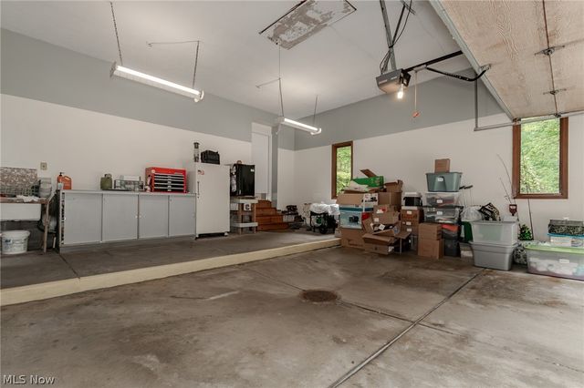 9731 Riverwood Lane, Auburn, OH 44023