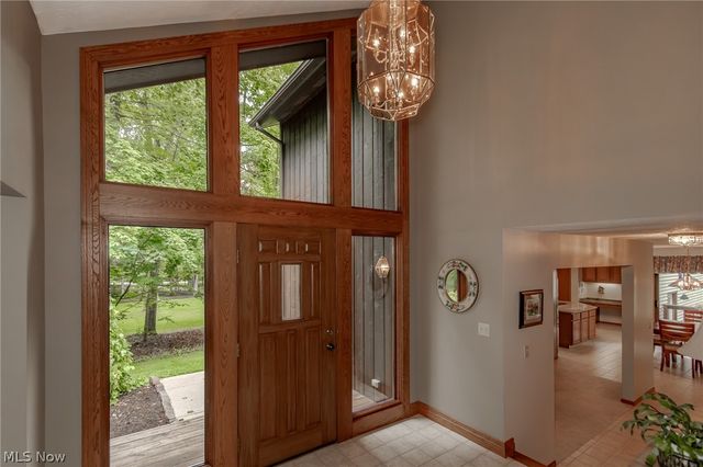 9731 Riverwood Lane, Auburn, OH 44023