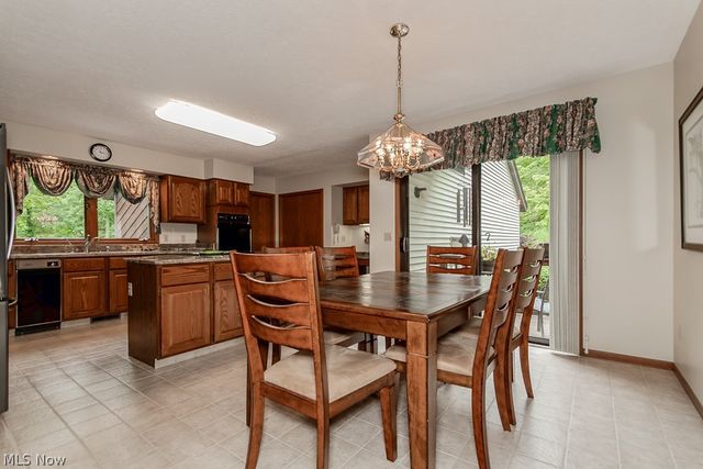 9731 Riverwood Lane, Auburn, OH 44023