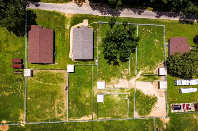 838 State Highway 150, New Waverly, TX 77358