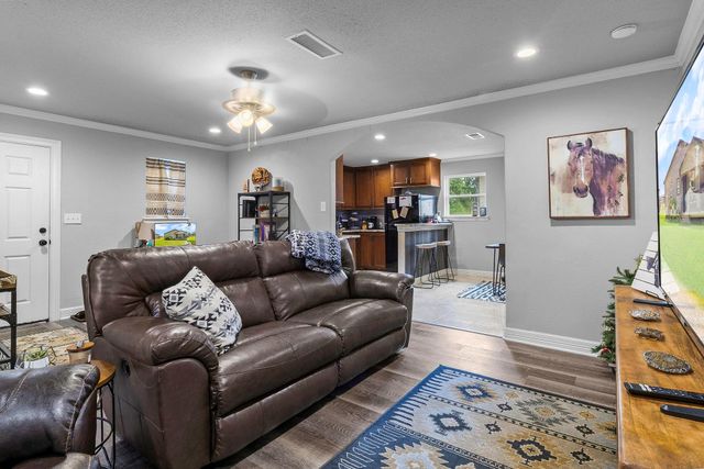 838 State Highway 150, New Waverly, TX 77358