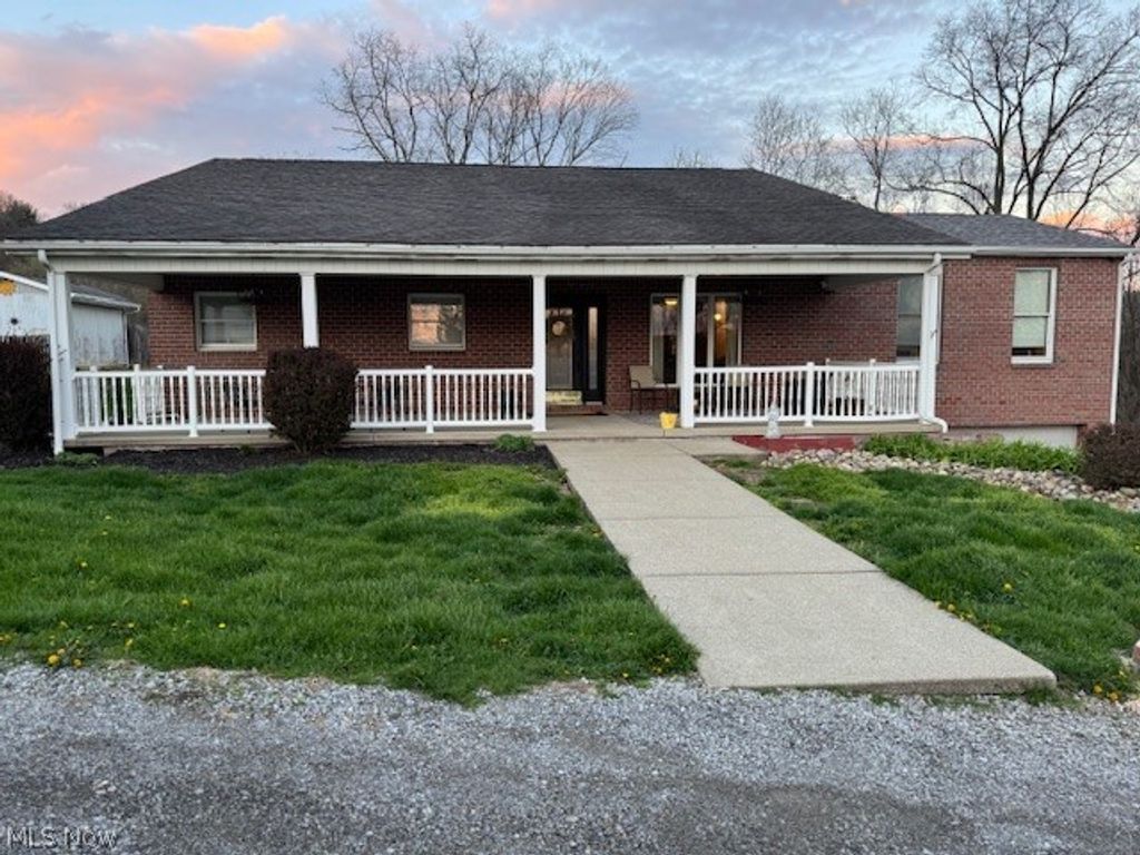 279 Virginia Street, Wellsburg, WV 26070