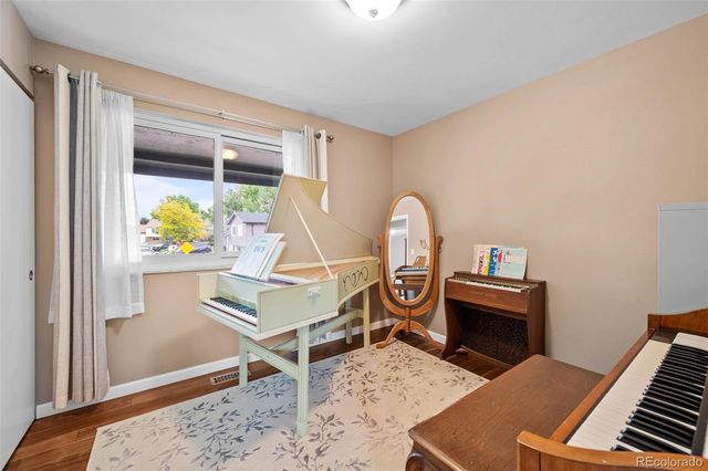 5049 Uvalda Street, Denver, CO 80239