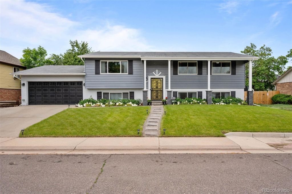 5049 Uvalda Street, Denver, CO 80239
