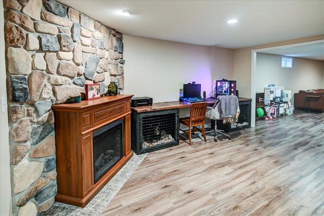 328 Rutland Avenue, Brooklyn, WI 53521