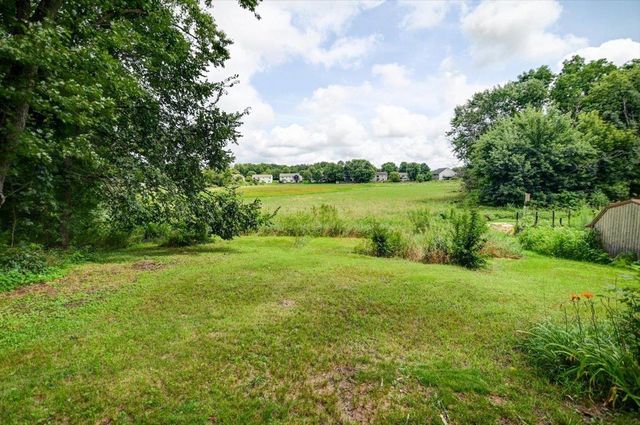 328 Rutland Avenue, Brooklyn, WI 53521