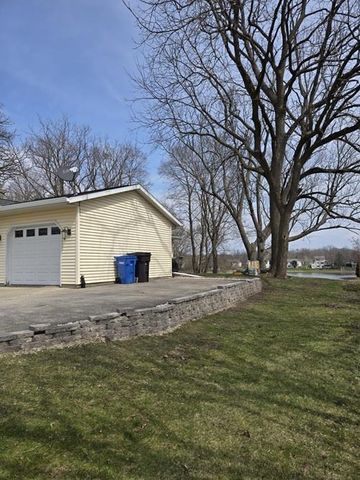 328 Rutland Avenue, Brooklyn, WI 53521