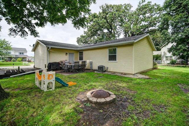 328 Rutland Avenue, Brooklyn, WI 53521