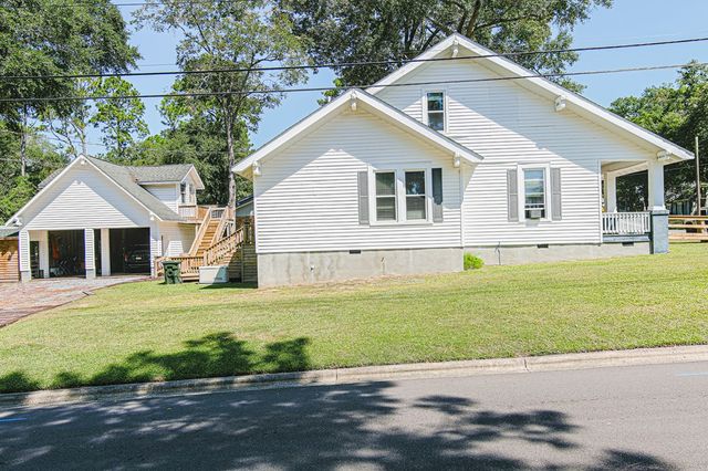 301 Third Avenue, Andalusia, AL 36420