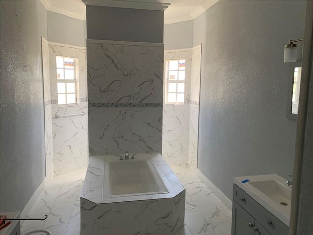 5810 NW Coosa Drive, Port St. Lucie, Port St Lucie, FL 34986