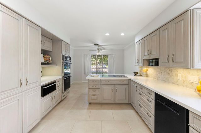 13603 Foxmoor Lane, Houston, TX 77069