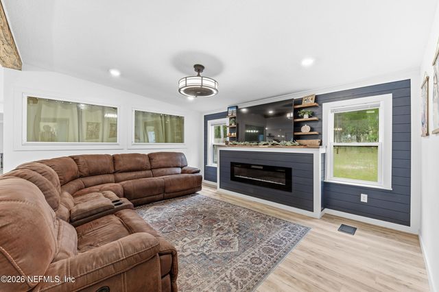 2763 PRIMROSE Circle, Middleburg, FL 32068