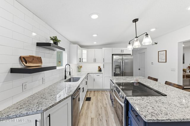 2763 PRIMROSE Circle, Middleburg, FL 32068