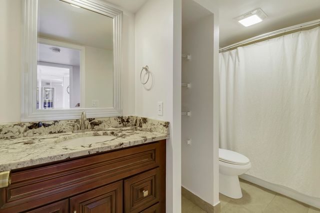 2404 24th Way, West Palm Beach, FL 33407