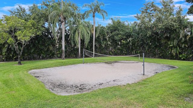 2404 24th Way, West Palm Beach, FL 33407