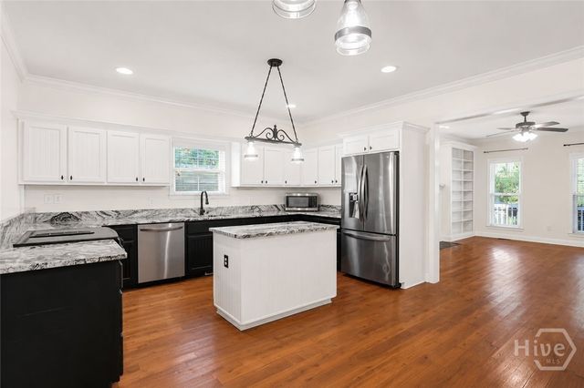 467 Bothwell Drive, Richmond Hill, GA 31324