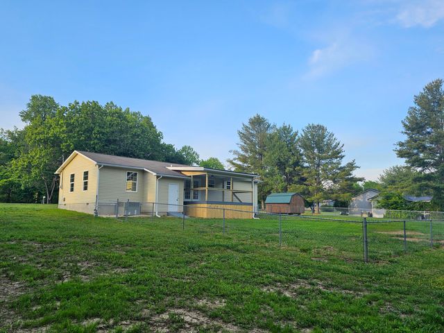 362 Forest Point Road, Monteagle, TN 37339
