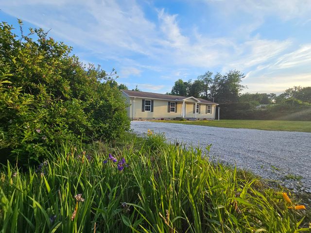 362 Forest Point Road, Monteagle, TN 37339