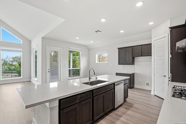 409 Verdad Way, Boerne, TX 78006