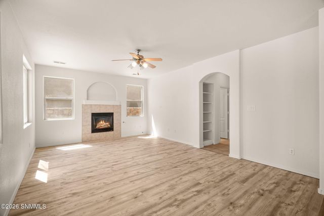 2472 Tuscan Hills Lane, Las Cruces, NM 88011