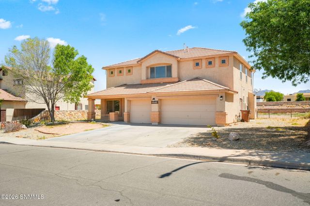 2472 Tuscan Hills Lane, Las Cruces, NM 88011