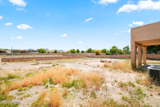 2472 Tuscan Hills Lane, Las Cruces, NM 88011