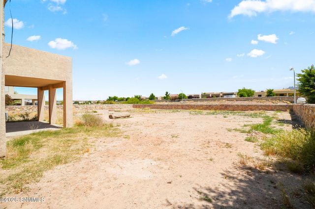 2472 Tuscan Hills Lane, Las Cruces, NM 88011
