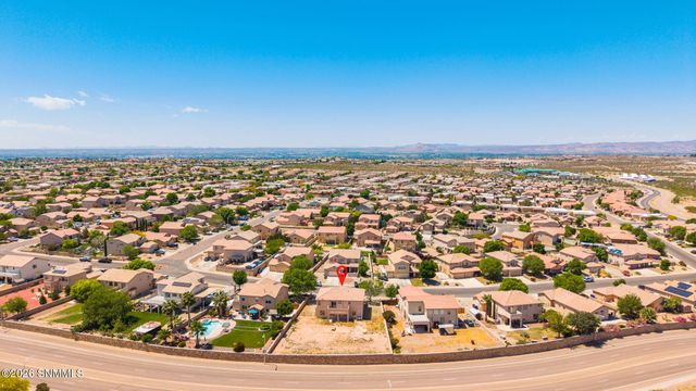 2472 Tuscan Hills Lane, Las Cruces, NM 88011