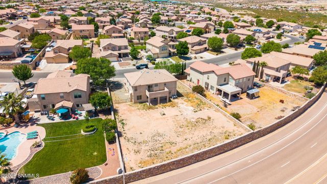 2472 Tuscan Hills Lane, Las Cruces, NM 88011