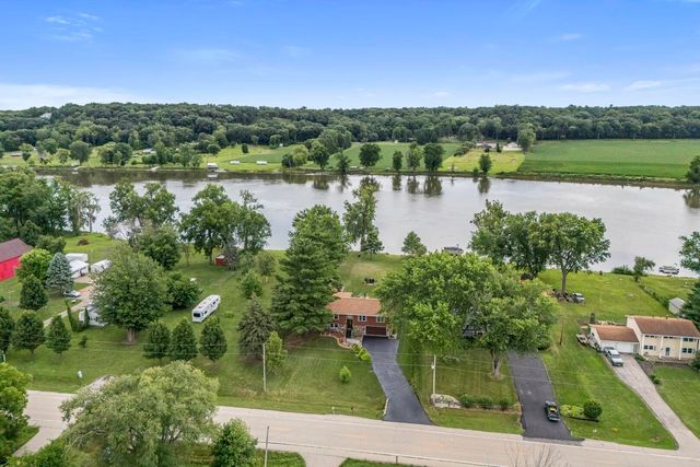 25622 1ST Avenue, Hillsdale, IL 61257