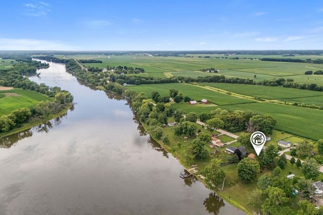 25622 1ST Avenue, Hillsdale, IL 61257