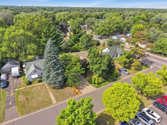 3549 Orchard Avenue N, Crystal, MN 55422