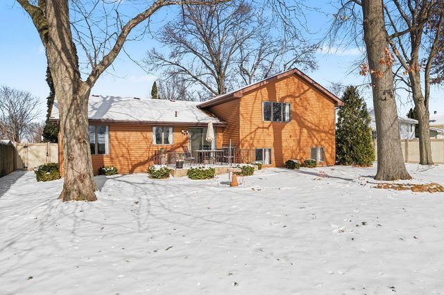 931 Evergreen Lane, Schererville, IN 46375