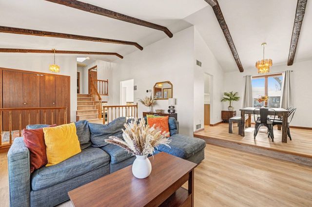 931 Evergreen Lane, Schererville, IN 46375