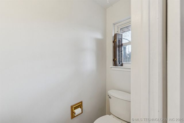 9522 E 36th Street, Tulsa, OK 74145