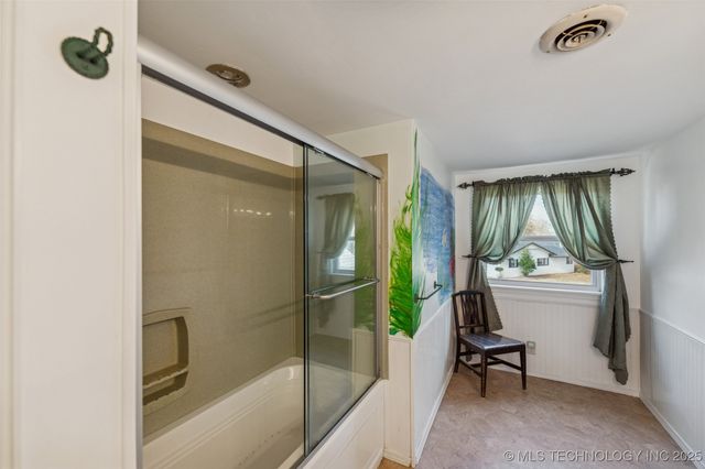 9522 E 36th Street, Tulsa, OK 74145