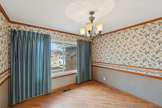 9522 E 36th Street, Tulsa, OK 74145